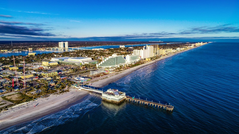 5 Reasons to Retire to Huntington